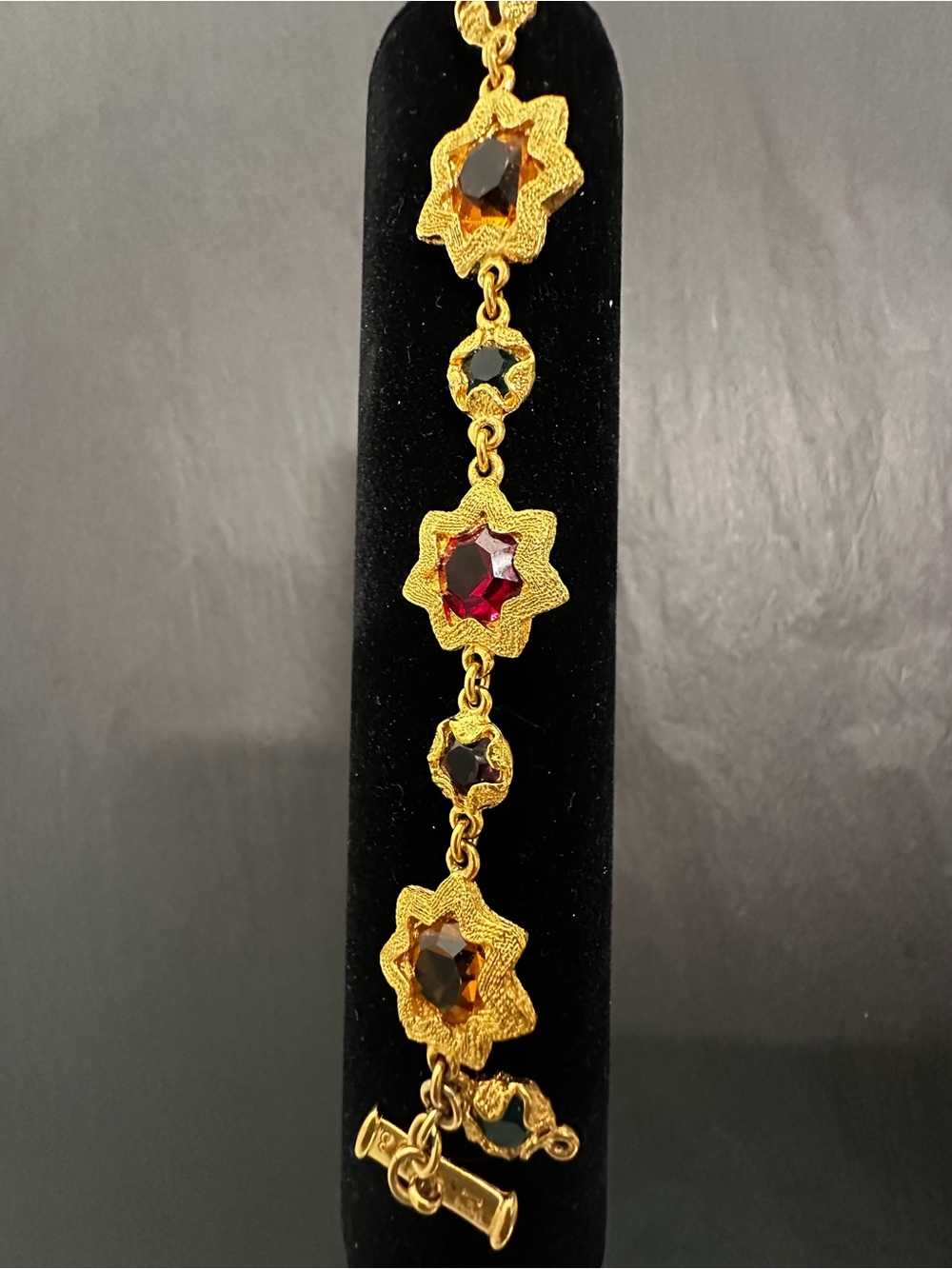 YSL Gold-Tone Multicolor Star-Link Gemstone Bracelet - Picture 4 of 7